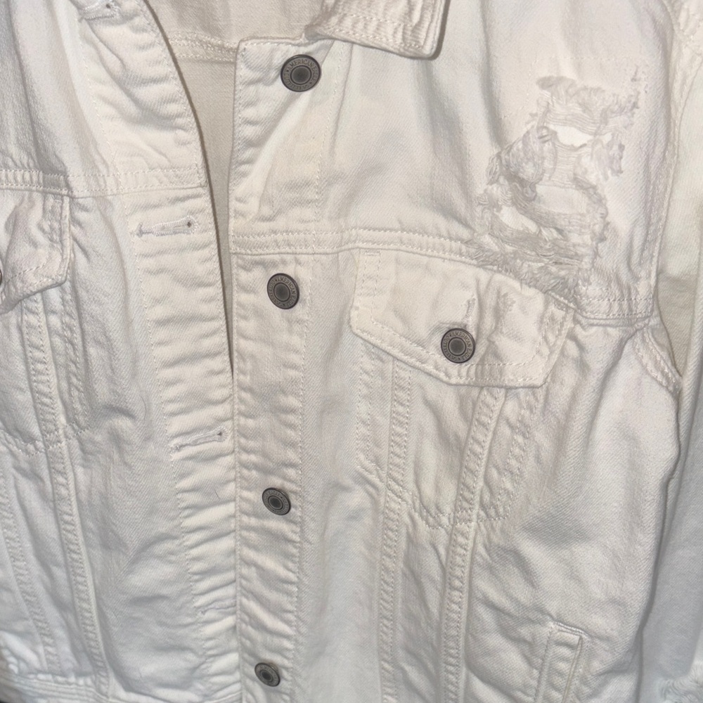 American Eagle Outfitters White Jean Jacket - Picture 6 of 8
